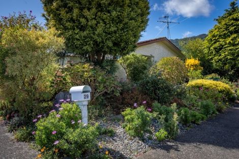 Photo of property in 29 Sylvan Avenue, Waikanae, 5036