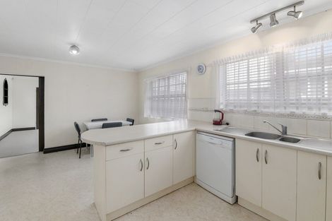 Photo of property in 40 Burn Street, Levin, 5510