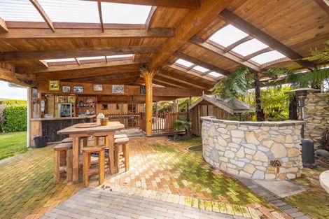 Photo of property in 240 Te Pahu Road, Te Pahu, 3285