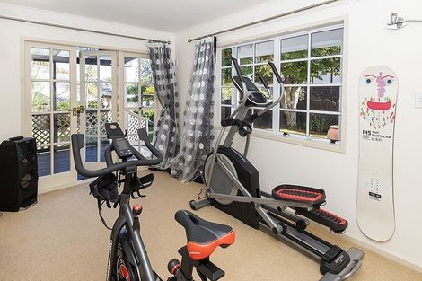 Photo of property in 24 Cherry Road, Bucklands Beach, Auckland, 2014