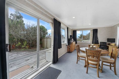 Photo of property in 2 Surrey Street, Stratford, 4332