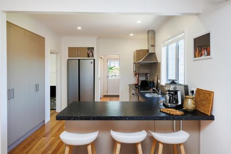 Photo of property in 7 Goodwyn Crescent, Hokowhitu, Palmerston North, 4410