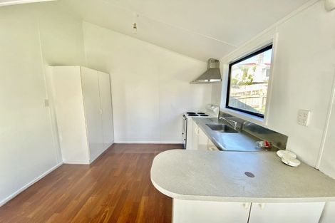 Photo of property in 21 Plunket Avenue, Papatoetoe, Auckland, 2104