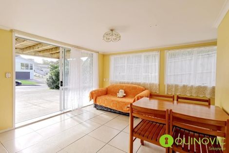 Photo of property in 42 Regency Place, Sunnynook, Auckland, 0632