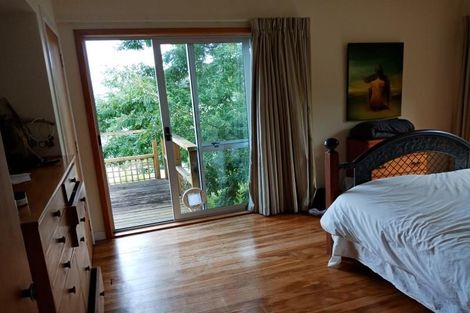 Photo of property in 36 Walter Road, Lowry Bay, Lower Hutt, 5013