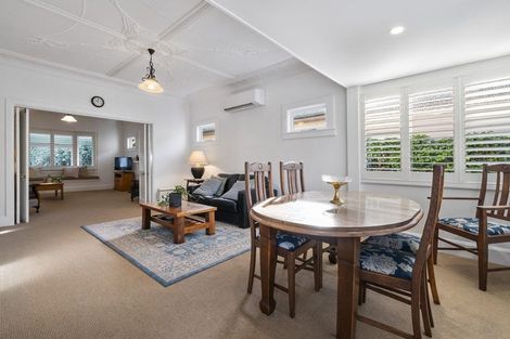 Photo of property in 44 Manapouri Crescent, Hokowhitu, Palmerston North, 4410