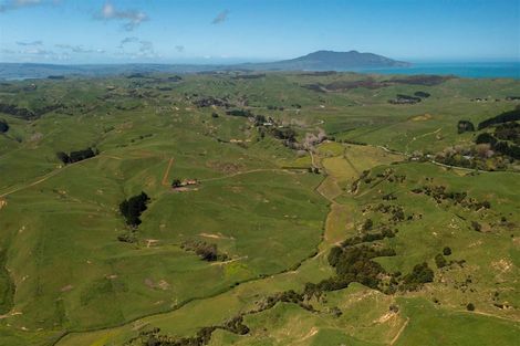 Photo of property in 429 Te Akau South Road, Te Akau, Ngaruawahia, 3793