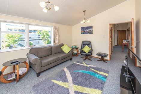 Photo of property in 14 Massey Street, Aramoho, Whanganui, 4500