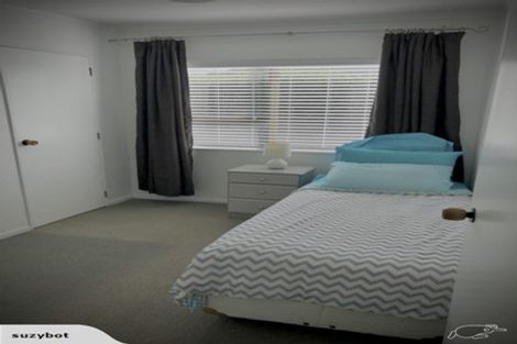 Photo of property in 11 Renata Road, Otaki, 5512