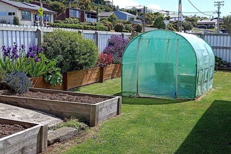 Photo of property in 50 Onslow Street, Bluff, 9814