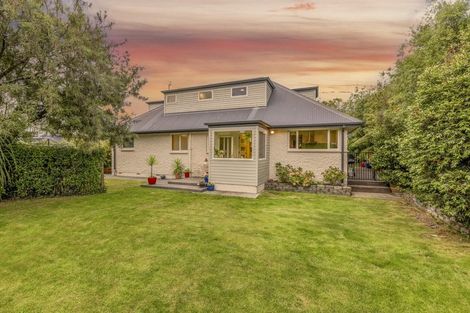 Photo of property in 23 Pahau Place, Cracroft, Christchurch, 8025