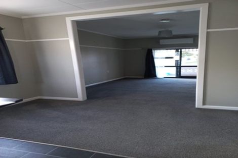 Photo of property in 74 Portal Street, Durie Hill, Whanganui, 4500