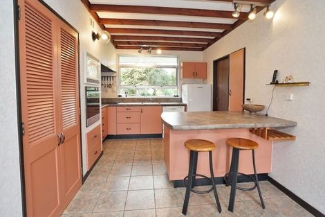 Photo of property in 72 Braid Road, St Andrews, Hamilton, 3200