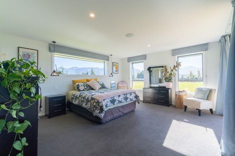 Photo of property in 11 Breaksea Street, Te Anau, 9600