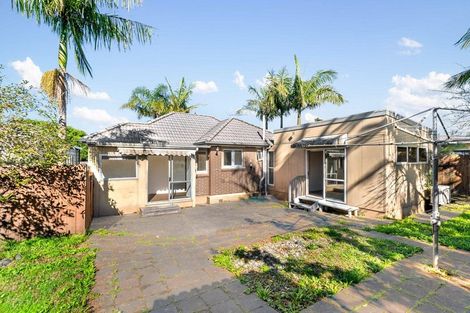 Photo of property in 42 Alfriston Road, Manurewa East, Auckland, 2102