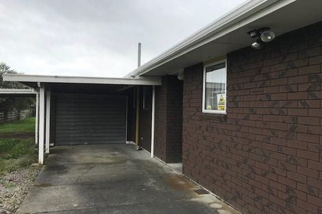 Photo of property in 77 Bartholomew Road, Levin, 5510