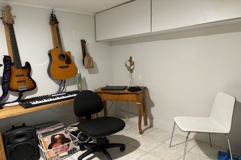 Photo of property in 8 Apirana Avenue, Glen Innes, Auckland, 1072