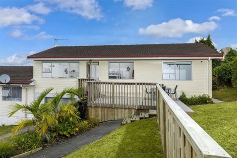 Photo of property in 2/13 Talavera Place, Te Atatu South, Auckland, 0602