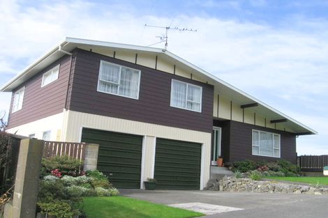 Photo of property in 23 Westhaven Drive, Tawa, Wellington, 5028