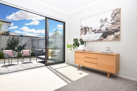 Photo of property in 71 Kopuru Road, Whenuapai, Auckland, 0618