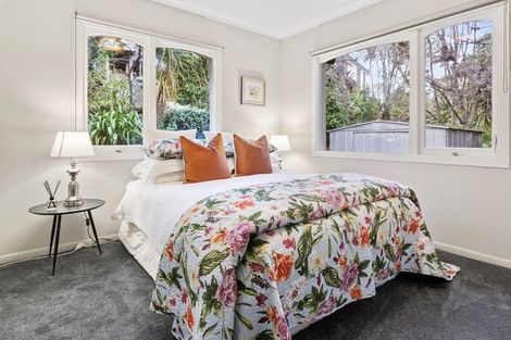 Photo of property in 16b Maunganui Road, Birkenhead, Auckland, 0626