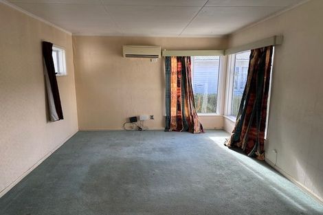 Photo of property in 49 Westminster Road, Wainuiomata, Lower Hutt, 5014