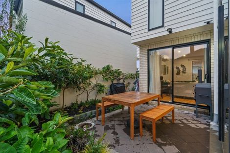 Photo of property in 37b Eastview Road, Glen Innes, Auckland, 1072