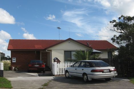 Photo of property in 50 De Quincey Terrace, Highland Park, Auckland, 2010