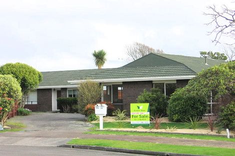 Photo of property in 24 Phoenix Avenue, Hokowhitu, Palmerston North, 4410