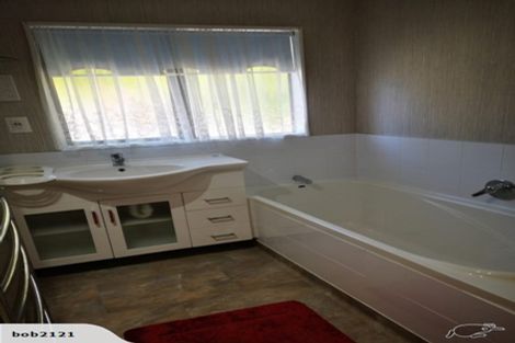 Photo of property in 26 The Bush Track, Aokautere, 4471