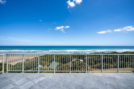 Photo of property in 20 Coates Avenue, Baylys Beach, Dargaville, 0377