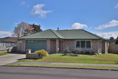 Photo of property in 2 Halyard Loop, Haruru, 0204