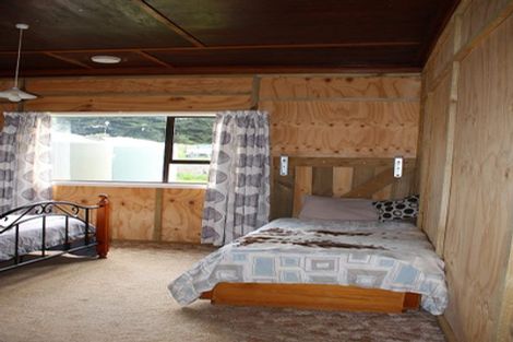 Photo of property in 2079 Clinton Highway, Kuriwao, Clinton, 9584