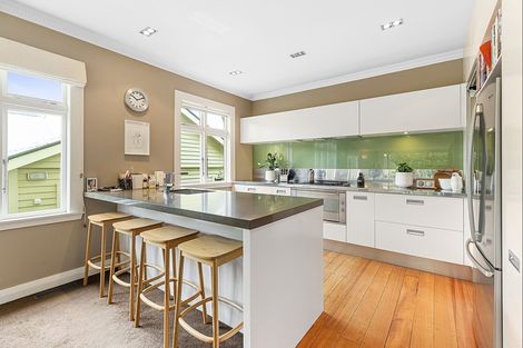 Photo of property in 24 Marsden Avenue, Karori, Wellington, 6012