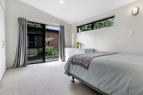 Photo of property in 9 Ginders Drive, Massey, Auckland, 0614