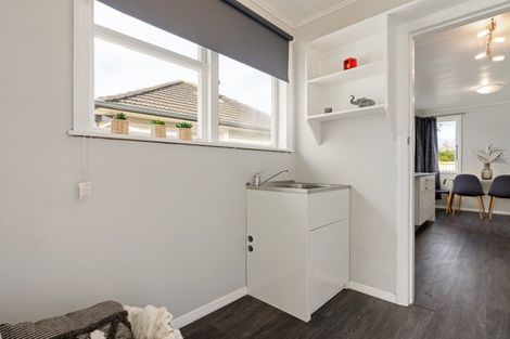 Photo of property in 2 Yeats Crescent, Fairfield, Hamilton, 3214