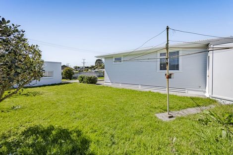Photo of property in 7 Rosendale Avenue, Spotswood, New Plymouth, 4310
