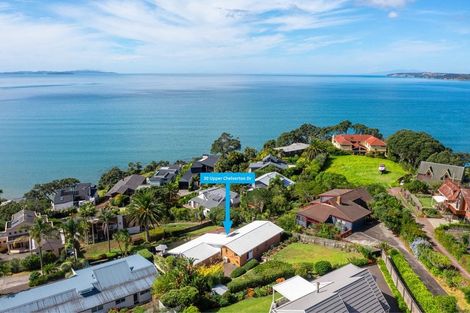 Photo of property in 30 Upper Chelverton Drive, Red Beach, 0932