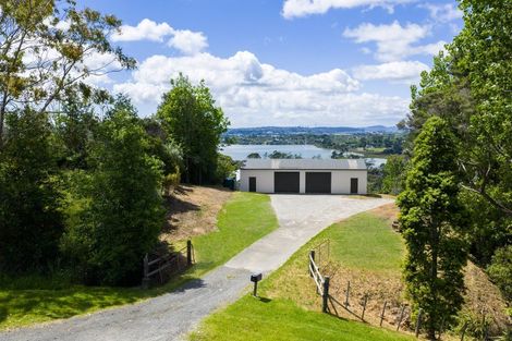 Photo of property in 23 James Paige Lane, Riverhead, Albany, 0793