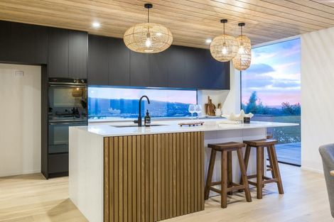 Photo of property in 11 Lauderdale Road, Papakowhai, Porirua, 5024