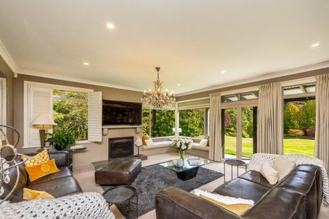 Photo of property in 274 Polson Hill Drive, Aokautere, Palmerston North, 4471