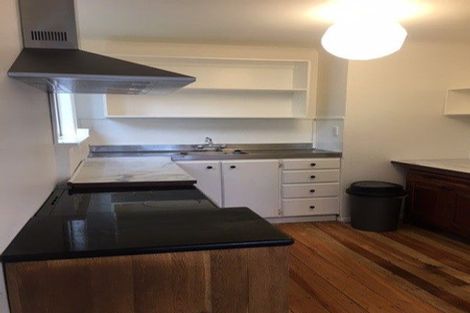 Photo of property in 61 Central Terrace, Kelburn, Wellington, 6012