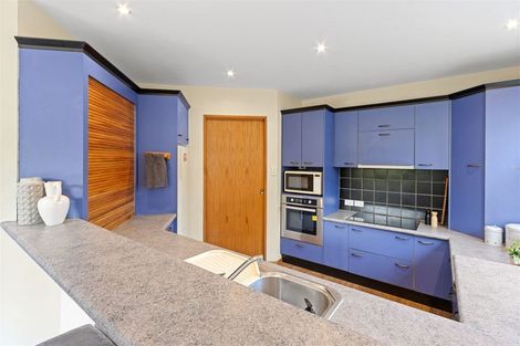 Photo of property in 3a Memorial Avenue, Ilam, Christchurch, 8053