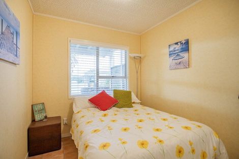 Photo of property in 19 Hicks Place, Cooks Beach, Whitianga, 3591