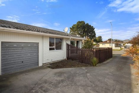 Photo of property in 1/97 Hay Street, Bromley, Christchurch, 8062