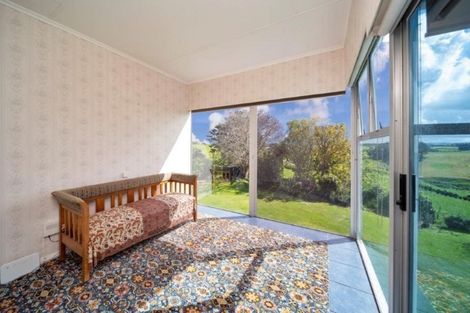 Photo of property in 8a Clifford Street, Hawera, 4610