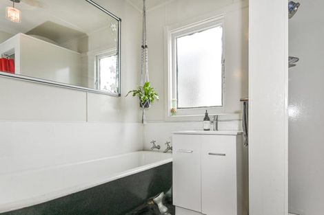 Photo of property in 307 Park Road South, Akina, Hastings, 4122