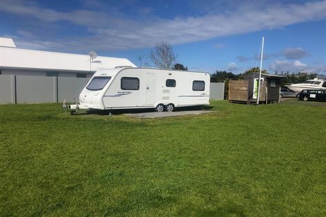 Photo of property in 32 Arawa Lane, Whitianga, 3510