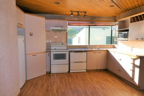 Photo of property in 105 Marlborough Street, Greymouth, 7805