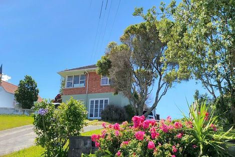 Photo of property in 2/7 Hastings Road, Mairangi Bay, Auckland, 0630